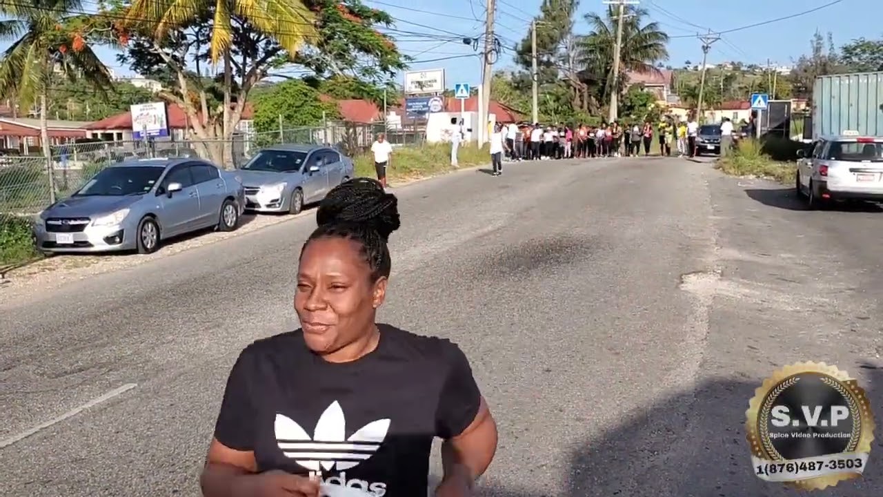 Clippings from Percy Junior Hospital 5K Run Walk