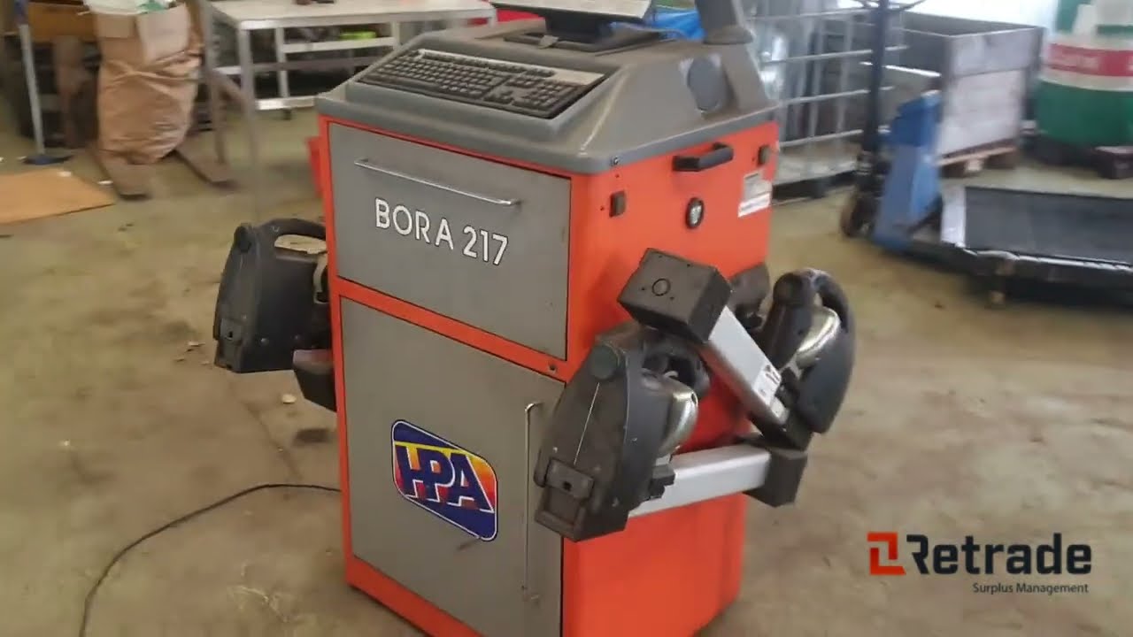 Hjulinställningsmaskin Simpesfaip Bora 217 / Wheel alignment machine finns på auktion hos Retrade.eu