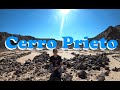 Estoy sentada en un cráter desierto| El volcán Cerro prieto Mexicali| Hay plantas aquí?