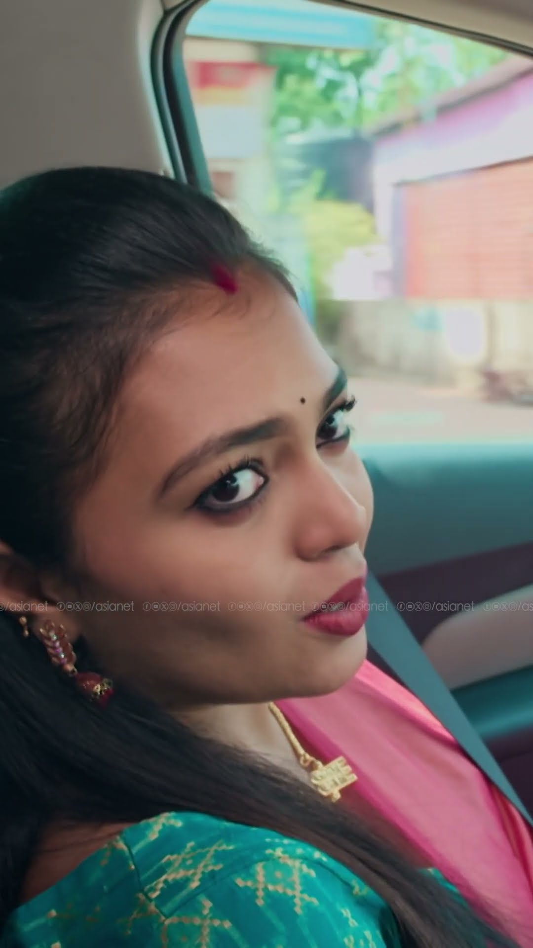 #IshtamMathram പ്രേക്ഷകർക്കറിയാൻ താല്പര്യമുള്ള ആ കഥ പുറത്തുവിട്ടൂടേ