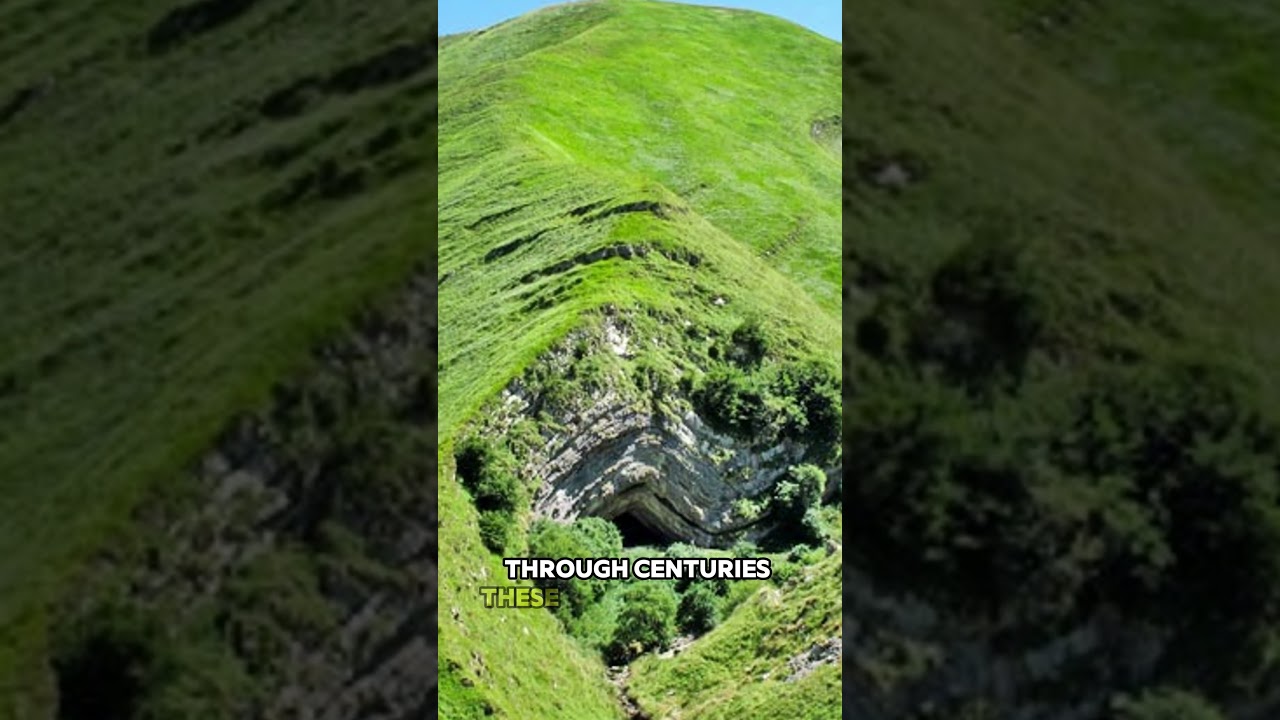 Ancient Cave of Giants: Exploring the Mysterious Harpea's Cave in Navarre 🏔️