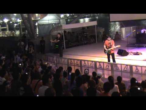 Rivermaya Live in Singapore 2009 - 214/Ulan