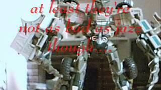 Video Review of Bonecrusher Transformer deluxe class 2 of 3