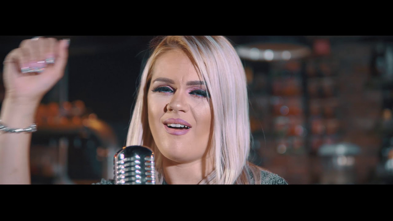 MIRSA & BUTRINT RASHITI - E DASHURUAR (OFFICIAL VIDEO) - YouTube