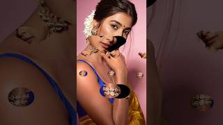 Pooja Heghe Picture Pause Challenge