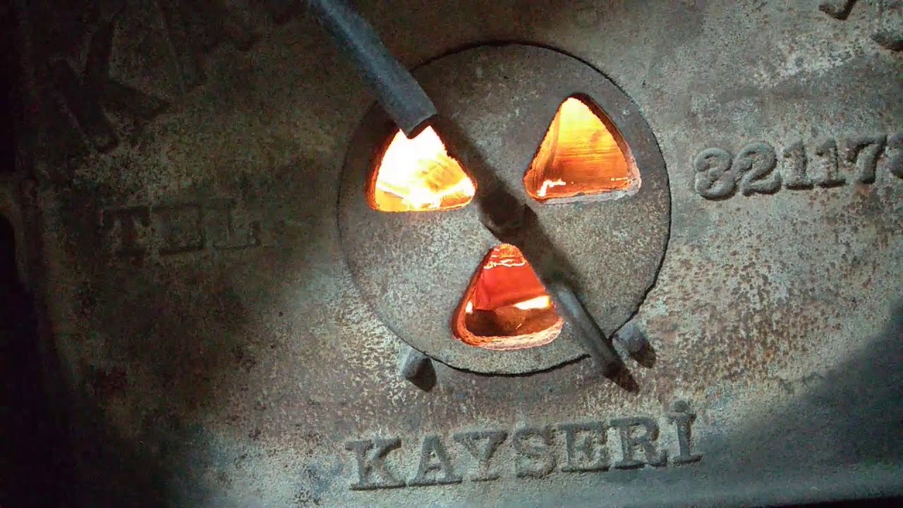 Kalorifer kazanı (kömürlü) nasıl yakılır...How to burn a heating boiler (with coal) ...