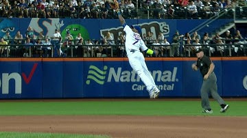 PHI@NYM: Reyes jumps to make a spectacular catch
