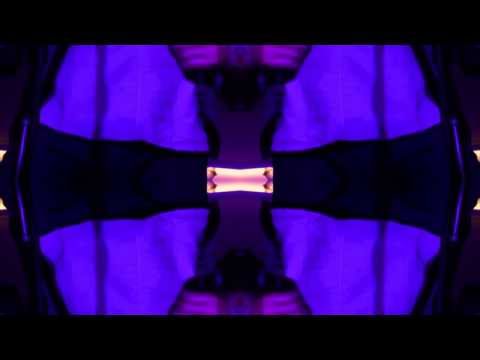 Mundos Diferentes Video