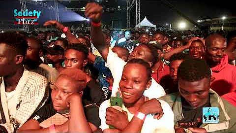 OBESERE DOMINATES AGEGE WITH FANTASTIC PERFORMANCE AT AFRO AND THE BEATS CONCERT.