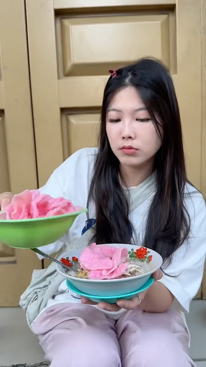 RELA ANTRI DEMI SARAPAN BUBUR DI BANDUNG! #makananindonesia #korean