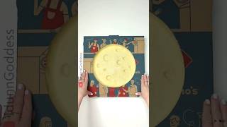 #DIY Light Up Moon Wall Art From Pizza Box and Dough #creative #led #craft