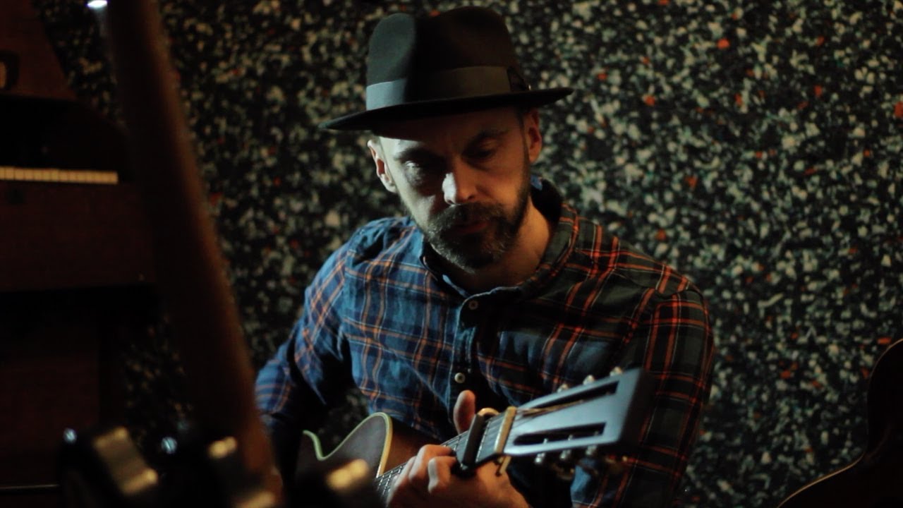 Silas J. Dirge Flowers on Her Grave (live at home) YouTube