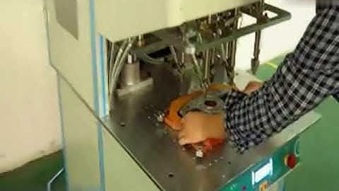 Multi spindle fixed screwdriving system