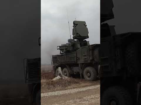 Панцирь-С1 положил мишень