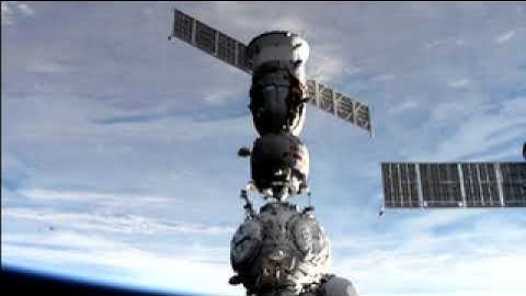 NASA ASTRONAUT JONNY KIM, SOYUZ MS-27 CREW RE-ENTRY AND LANDING 