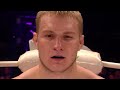 A Russian Cossack knocks out an Italian tank! The battle between Artem Frolov and Luigi Fioravanti!