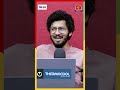 खुजाने और नाखुन के इस्तेमाल पर सुनिए तीन ताल में मजेदार बतरस...