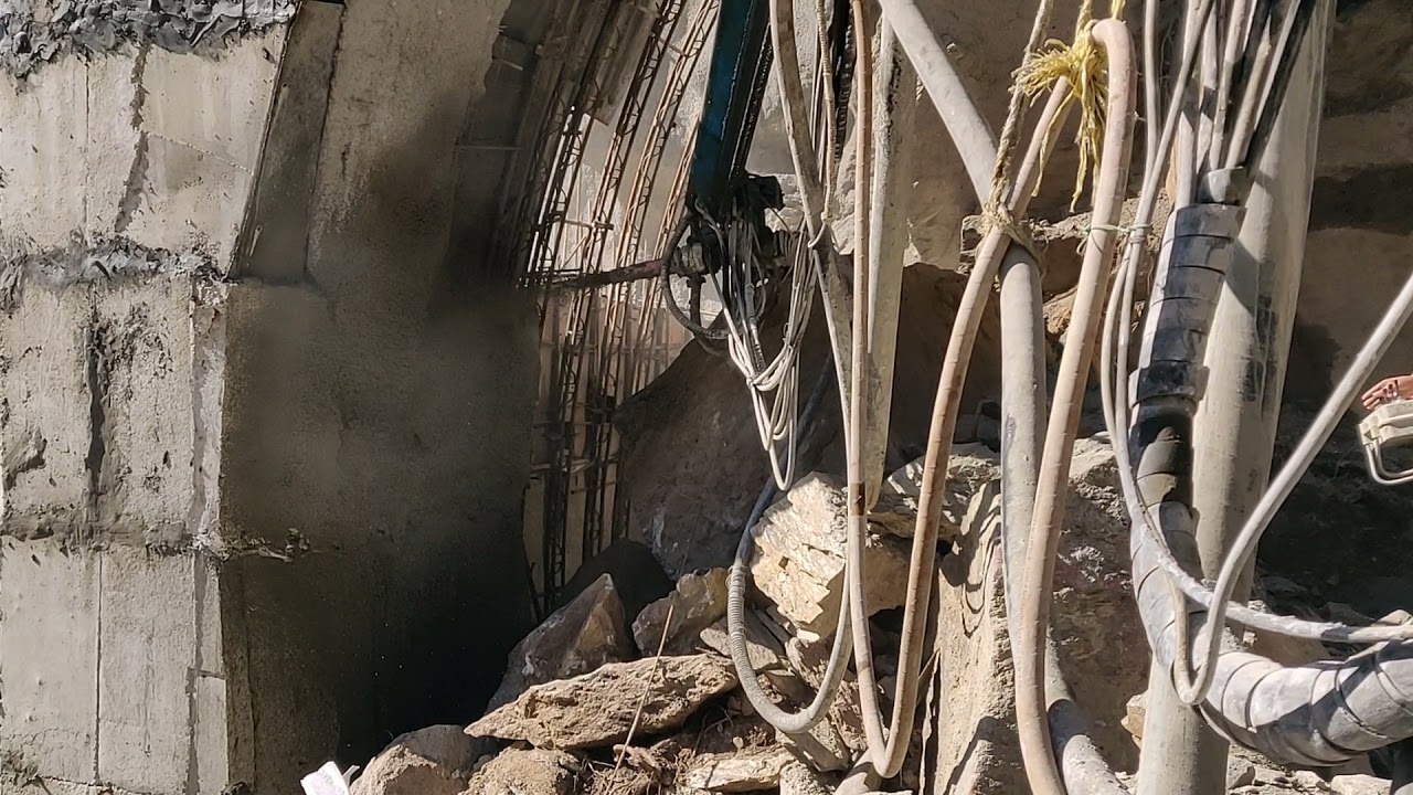 Meyco Potenza Shotcrete machine, Robotic Arm Wet Shotcrete Pump Video 3