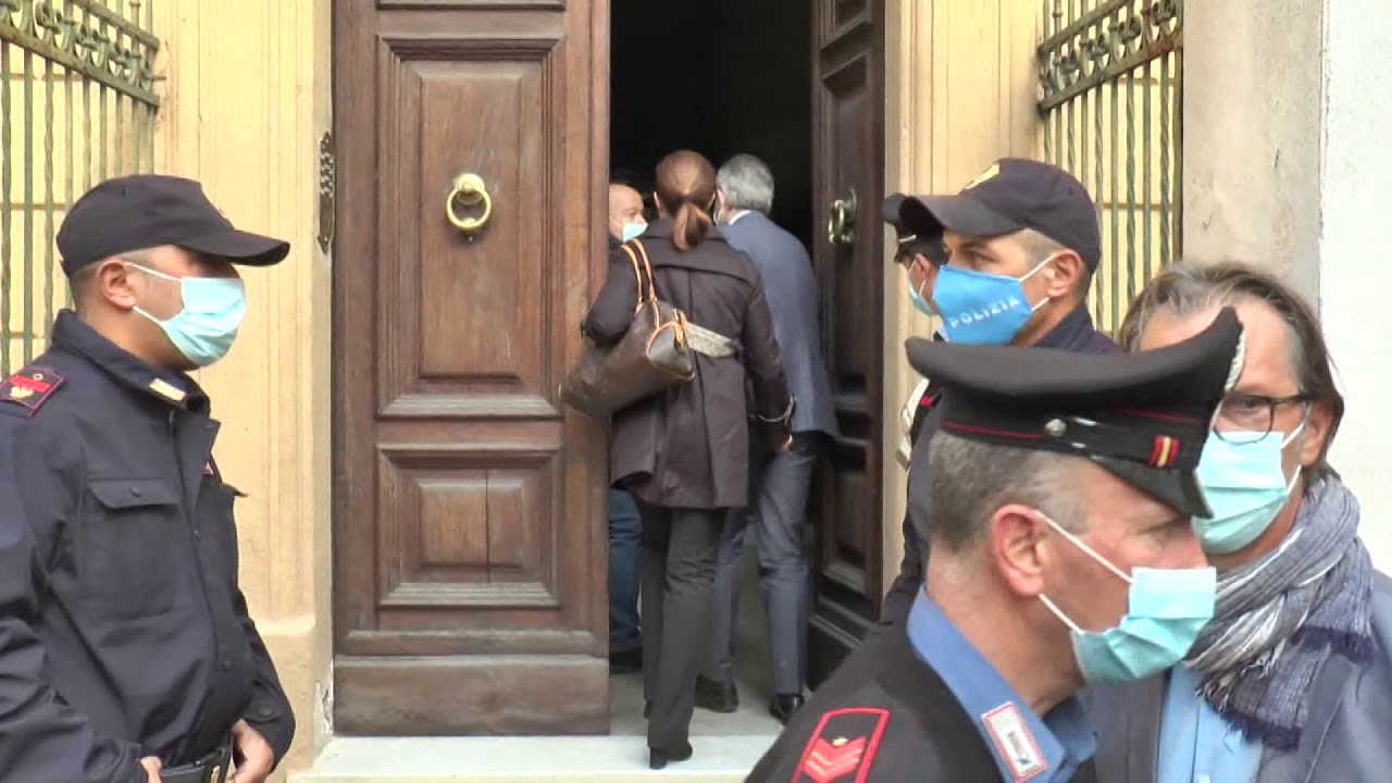 OGGI I FUNERALI DI JOLE SANTELLI IN FORMA PRIVATA