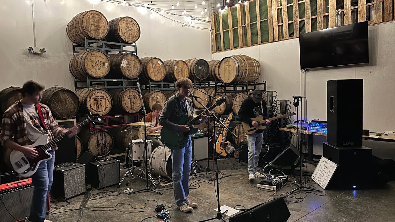 Couch Riders - Where Is My Mind? (Pixies Cover)