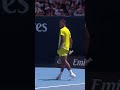 One-handed MAGIC! 😍