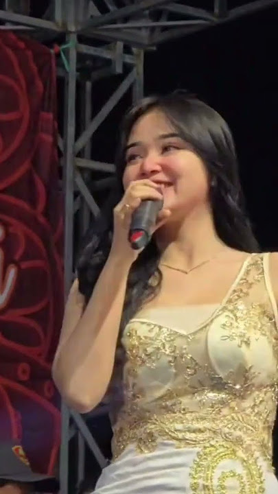 laila ayu belajar bahasa madura dari irwan untuk menyapa penonton simpatik musik