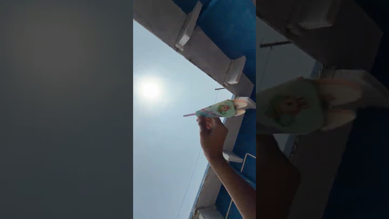 Hand fan wala magic 🙄