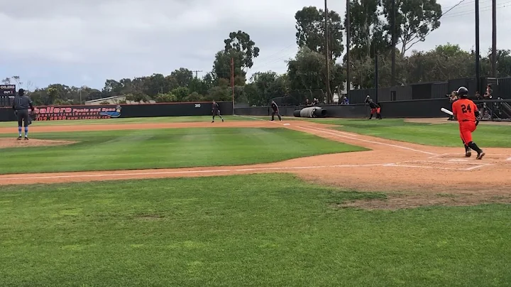 Huntington Beach junior Ralphy Velazquez rips doub...