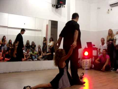 VITOR ORLANDO & CAMILA ROSSI (SP) - ZOUK (SAO PAULO EM ZOUK CADU PORTAL DA DANCA)