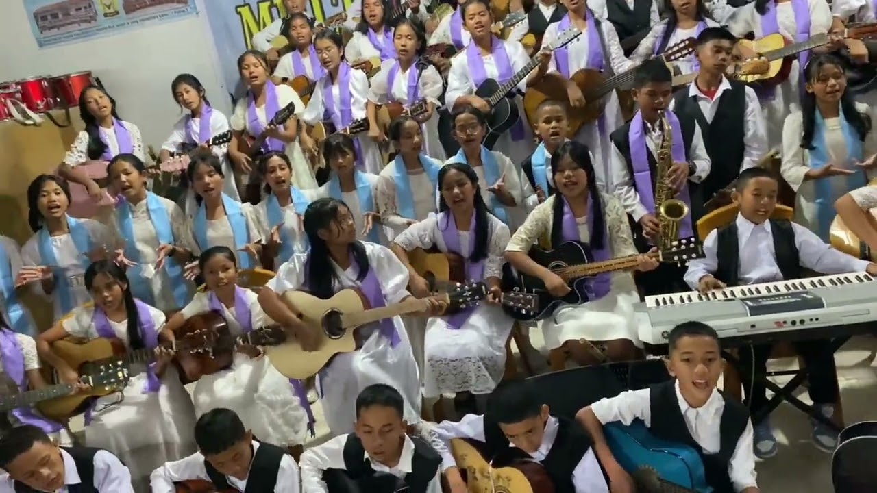 NATAL MEMBERI HARAPAN - DIA LAHIR II KELAS GITAR & VOCAL - HOTMAROJAK SIRINGO II SMP N1 DOLOKSANGGUL