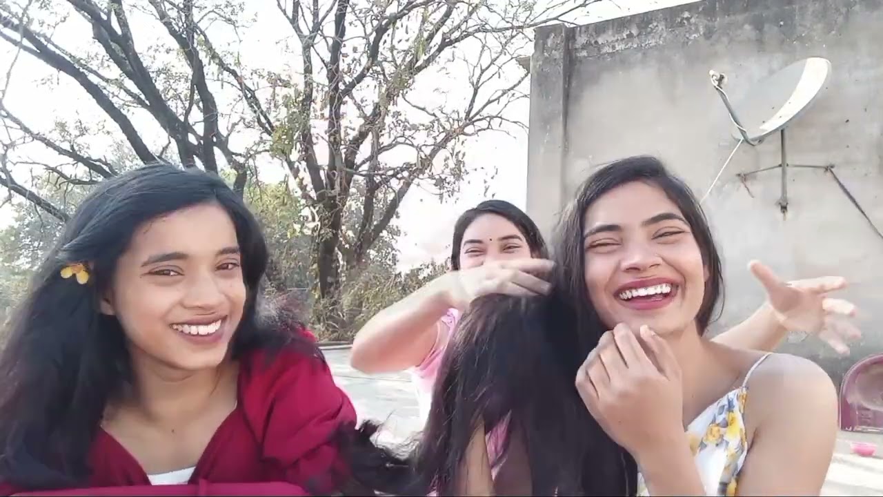 Sisters masti 
