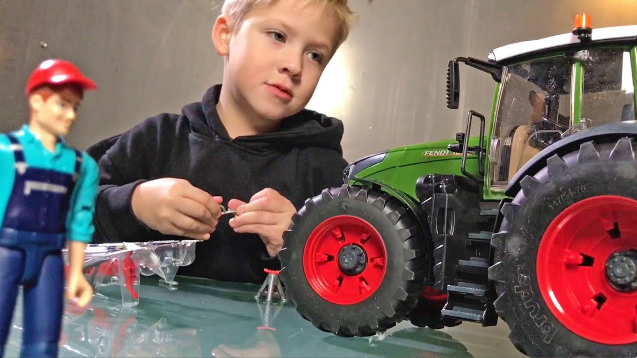 Bruder Power Tractors, Fendt 1050 🚜 Bruder Traktoren für Kinder 