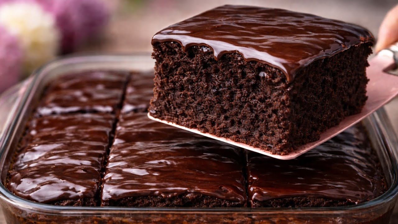 🔥 The Easiest Chocolate Cake RecipeSuper soft and delicious 🍰🍫