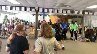 Honk, Jr-A Poultry Tale whole dance with everyone