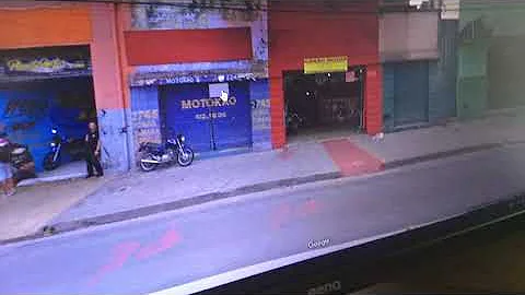 Como saber a data do Street View?