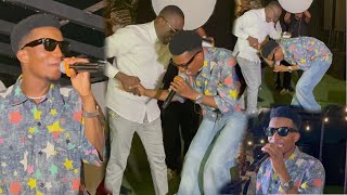 Kofi Kinaata Bows To His Lawyer As He Performs  For Lawyers For The First Time.