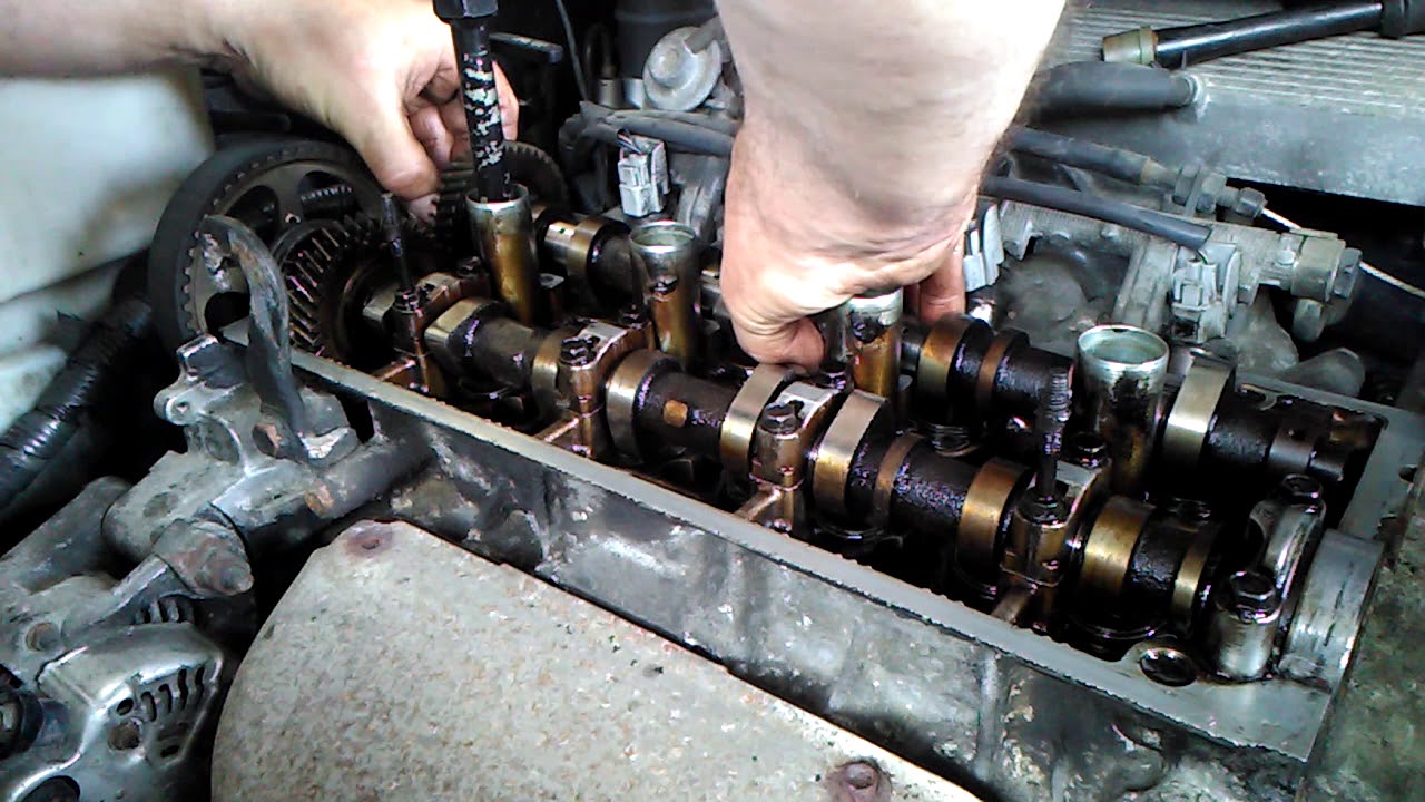 TOYOTA ENGINE REPAIR 5 - YouTube