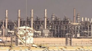 Petrol Fiyatları Son 5.5 Yılın En Düşük Seviyesinde - Economy