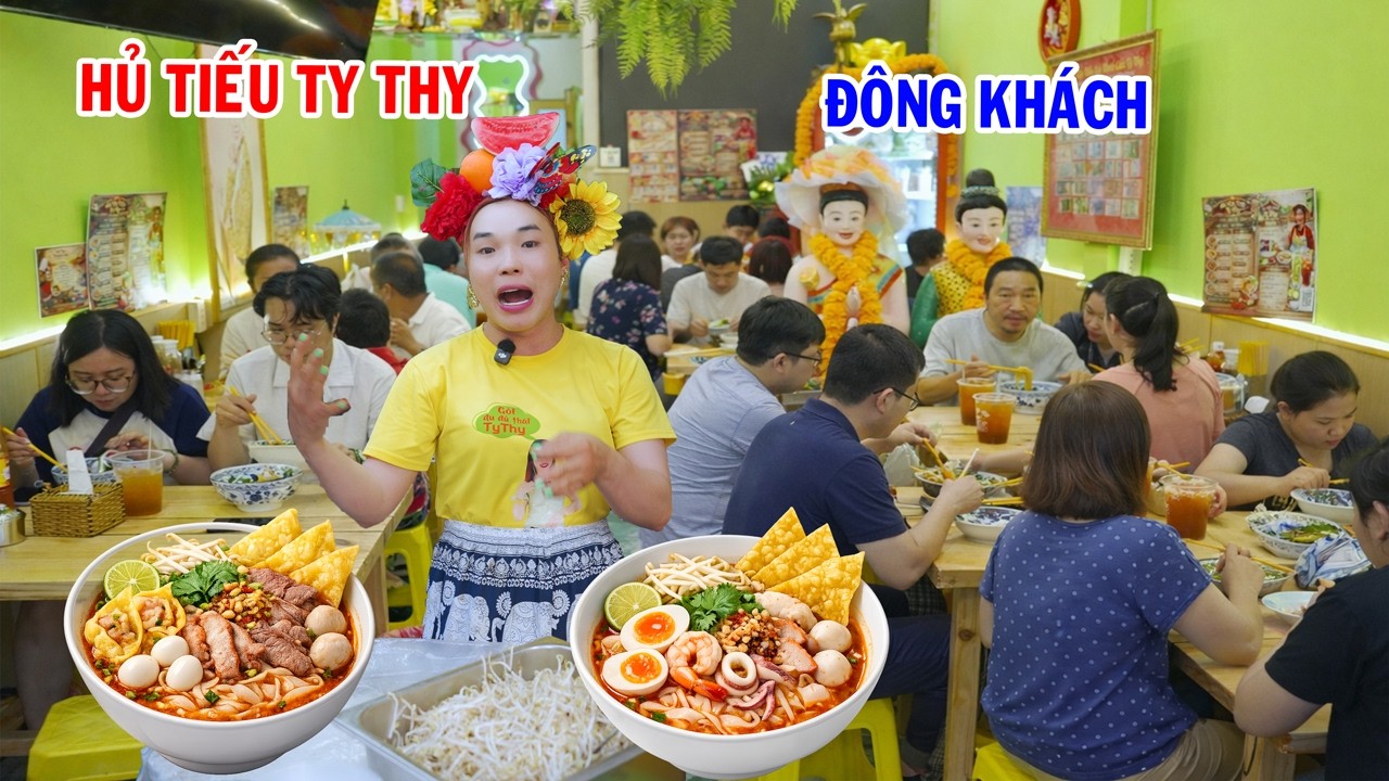 Hủ tiếu Thái Lan Ty Thy mới khai trương mà đông khách quá - Ty Thy Vlog Gỏi đu đủ