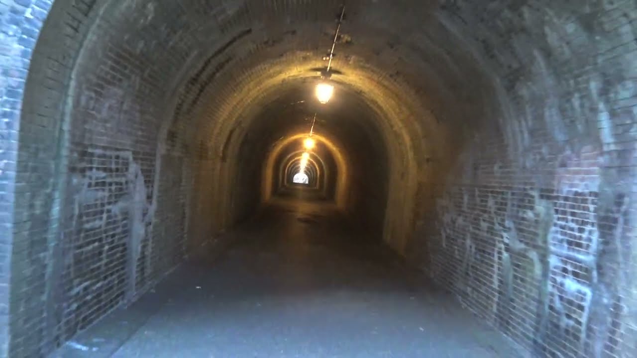 旅の途中、明治宇津ノ谷隧道行ってみた。