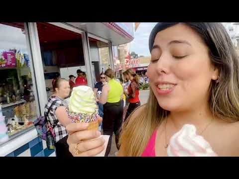 Clifton Hill Foodie Series: Sweets on the Streets of Fun by the Falls.