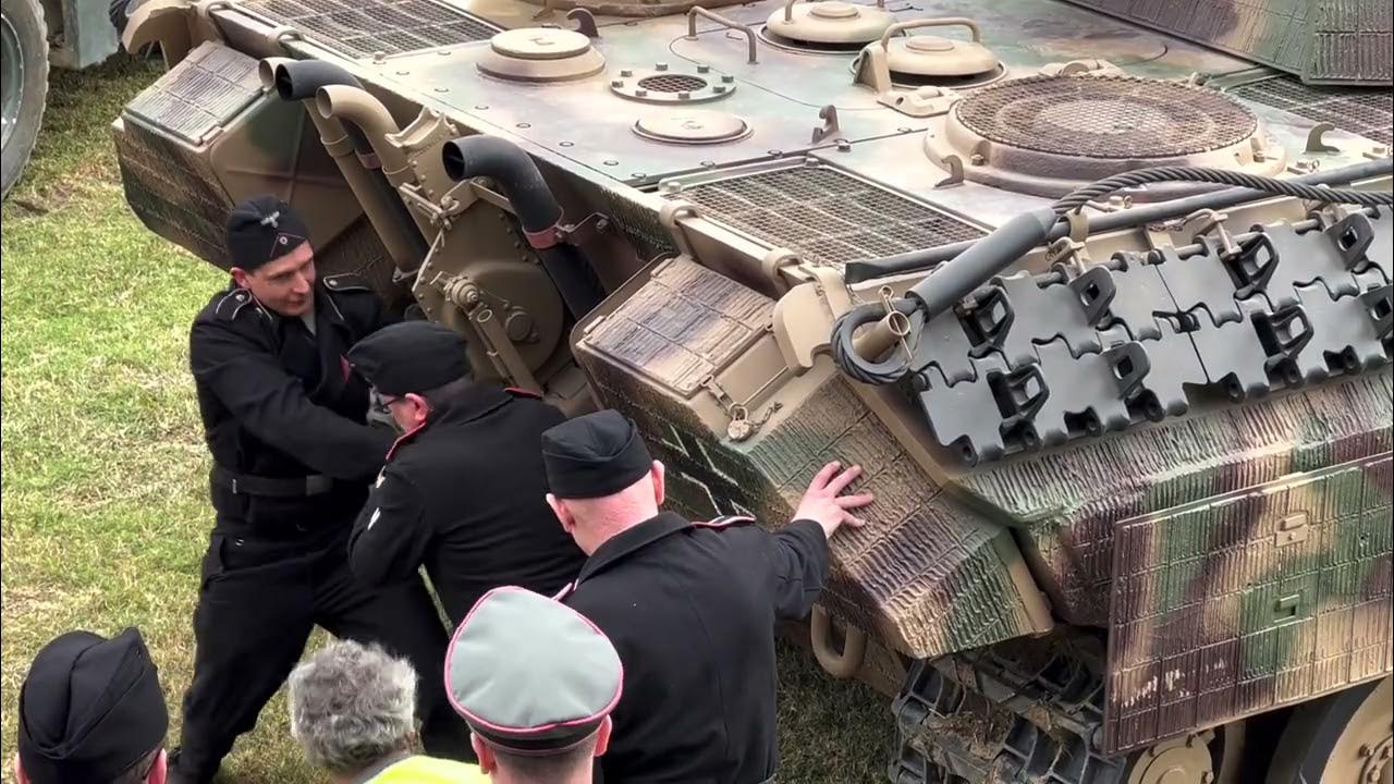 Panther Tank inertia start up/ hand crank. At AusArmourfest 2022