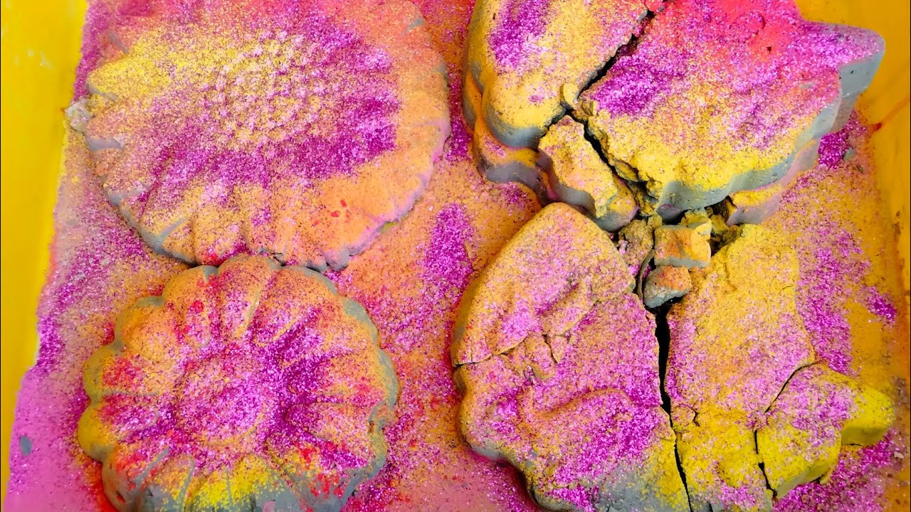 Soft Crunchy Dusty Reformed Edits Topped with Holi Powder & Glitter ...