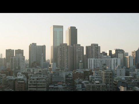 Howling - 'Litmus' (Official Video)