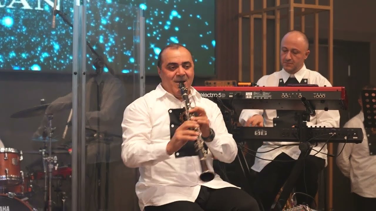 Exishik & Karen Sevak band/2023