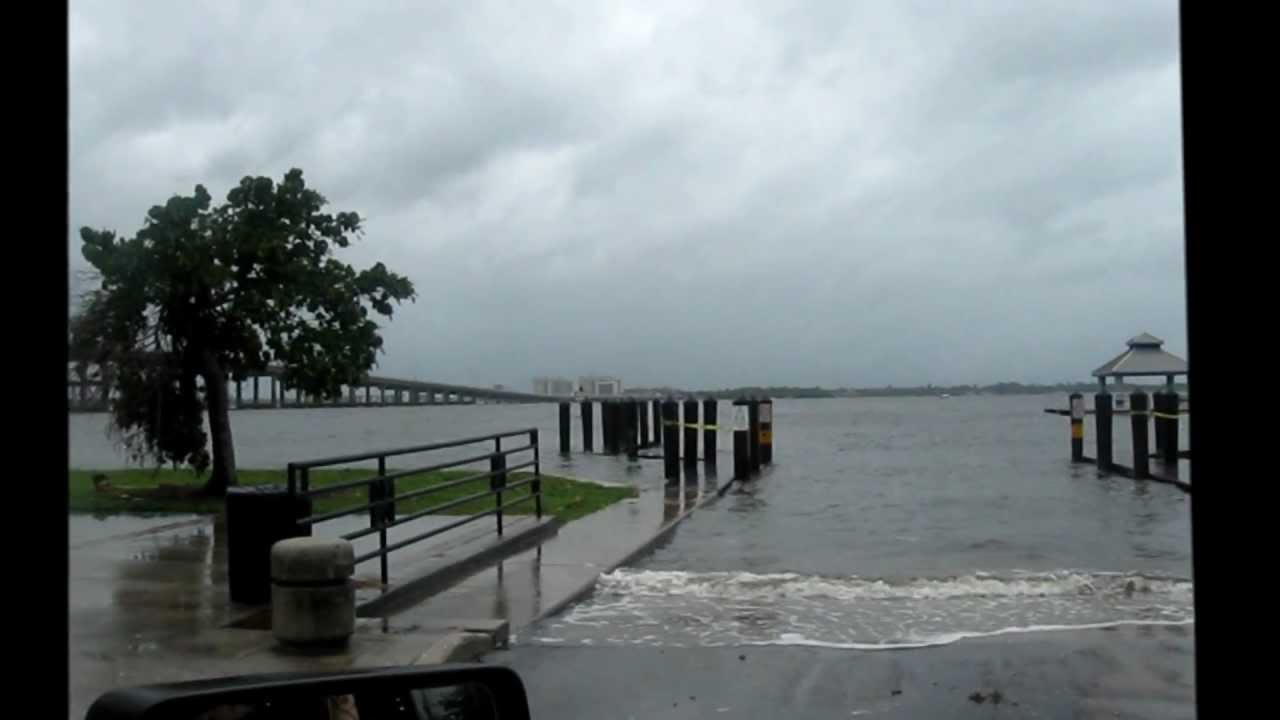Boat Ramp at Caloosahatchee River Fort Myers, FL YouTube