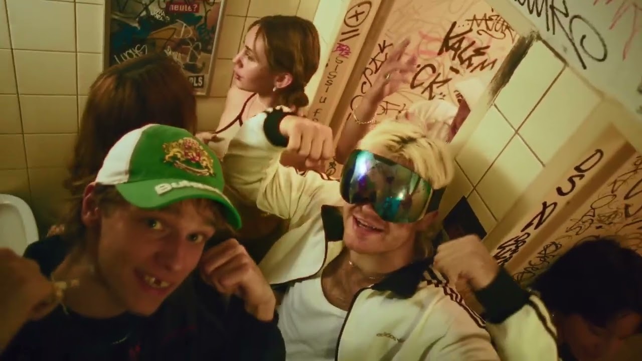 [FREE] Ski Aggu x Baby B3ns Type Beat - 