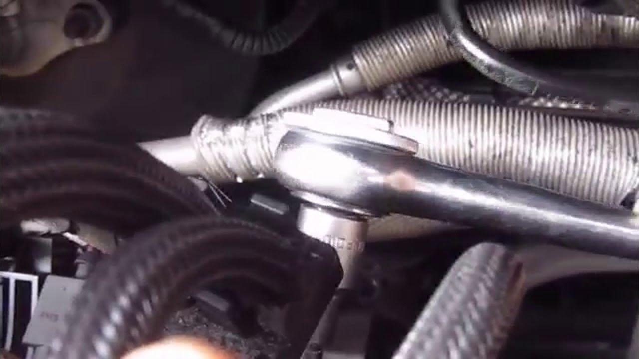 Ford Fiesta (0208) 1.6 TDCi Zetec GLOW PLUG CHANGE YouTube