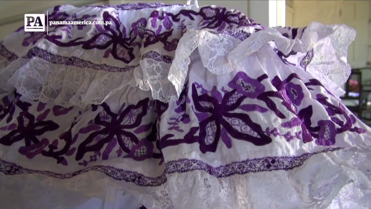 Artesanas las manos laboriosas detrás de La Pollera