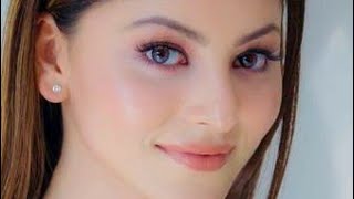 Urvashi Rautela Most Beautiful Actress 4K Zoom Beauties Closeup